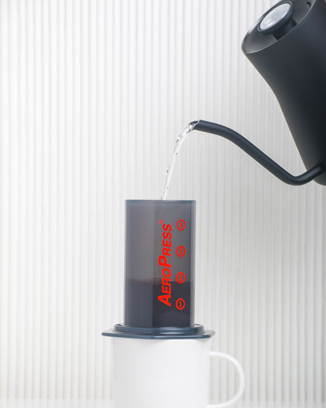 Bouilloire Electrique Timemore Fish Smart - Araku : Café de Spécialité