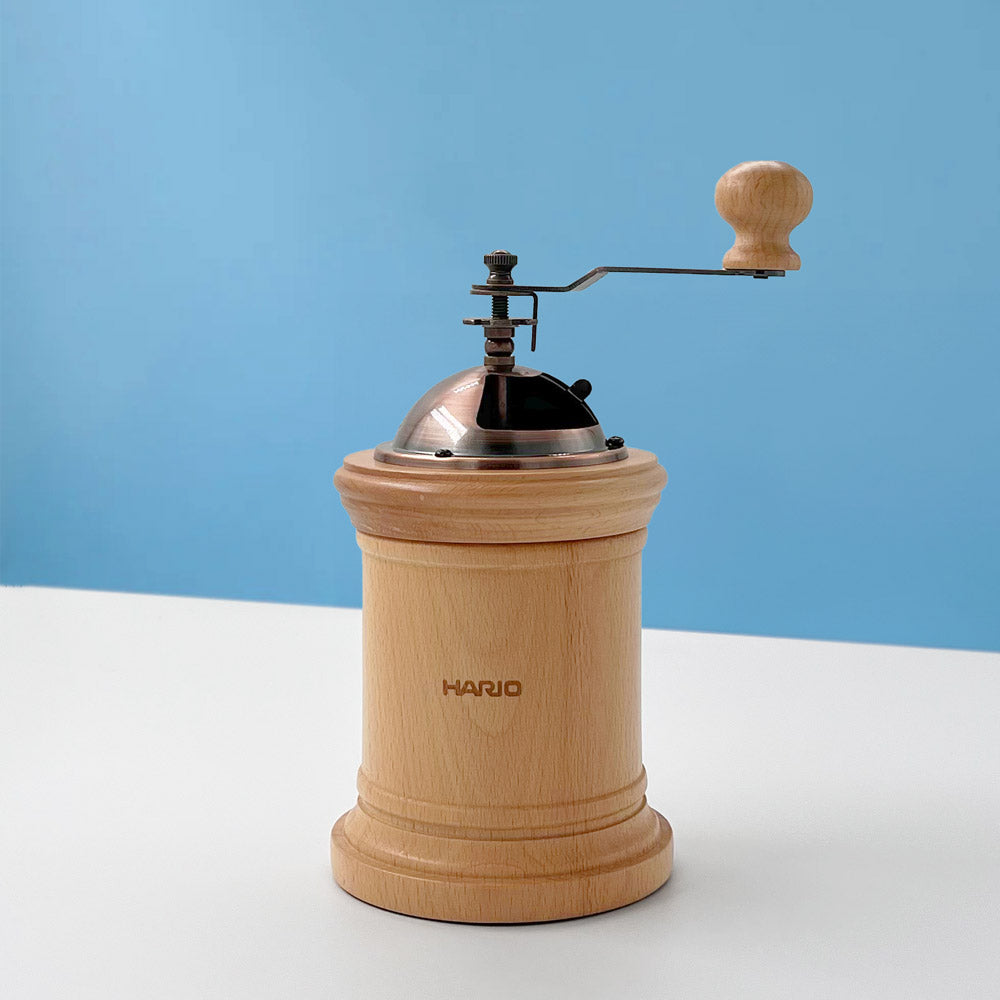 Hario bois naturel : moulin à café 40g de capacité
