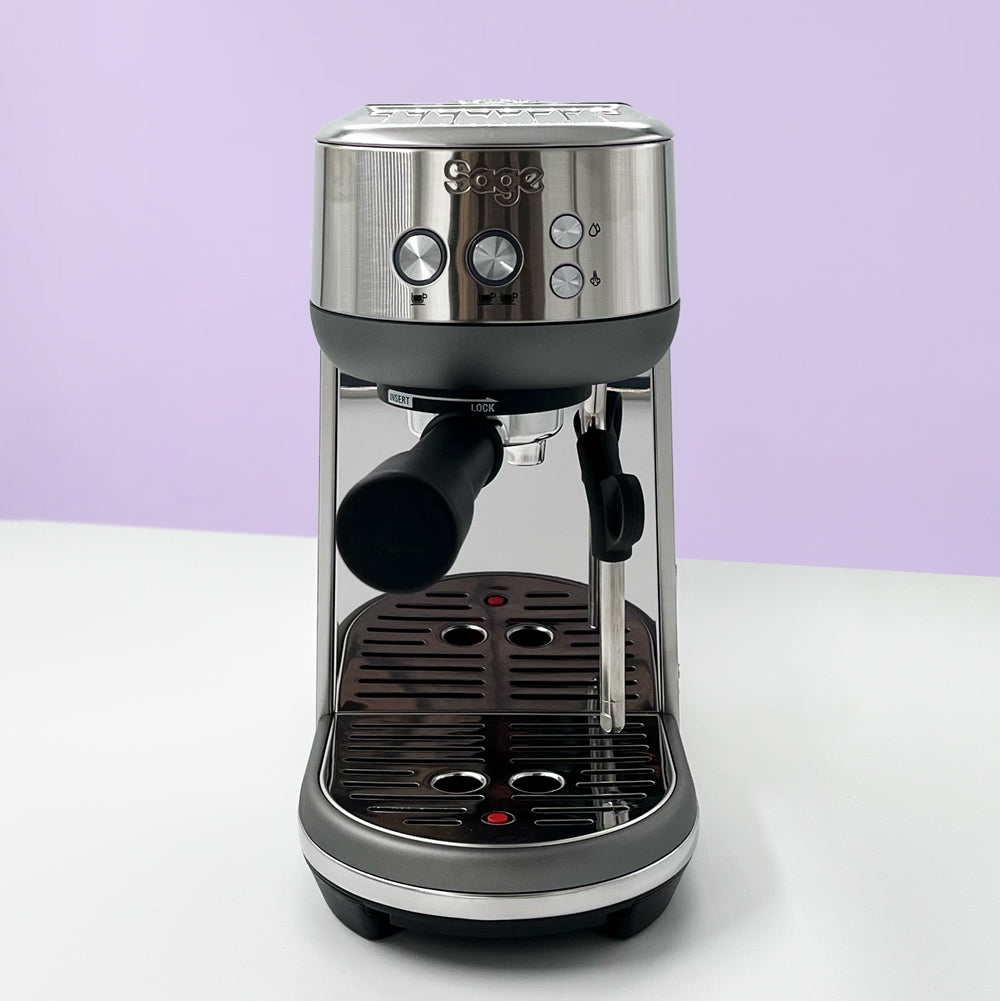 Machine à expresso Sage Bambino BES450 en acier inoxydable, vue de face