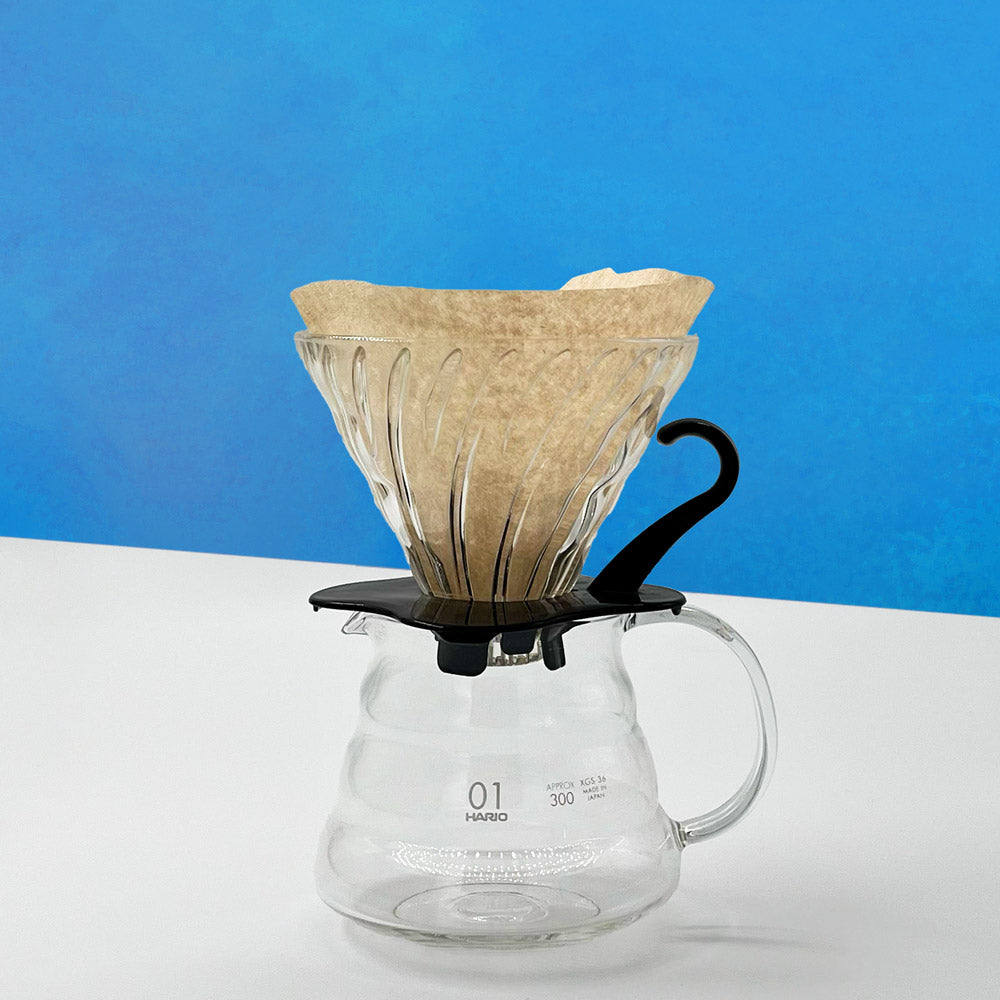 Dripper hario V60 en verre avec carafe à café hario et filtre à café V60
