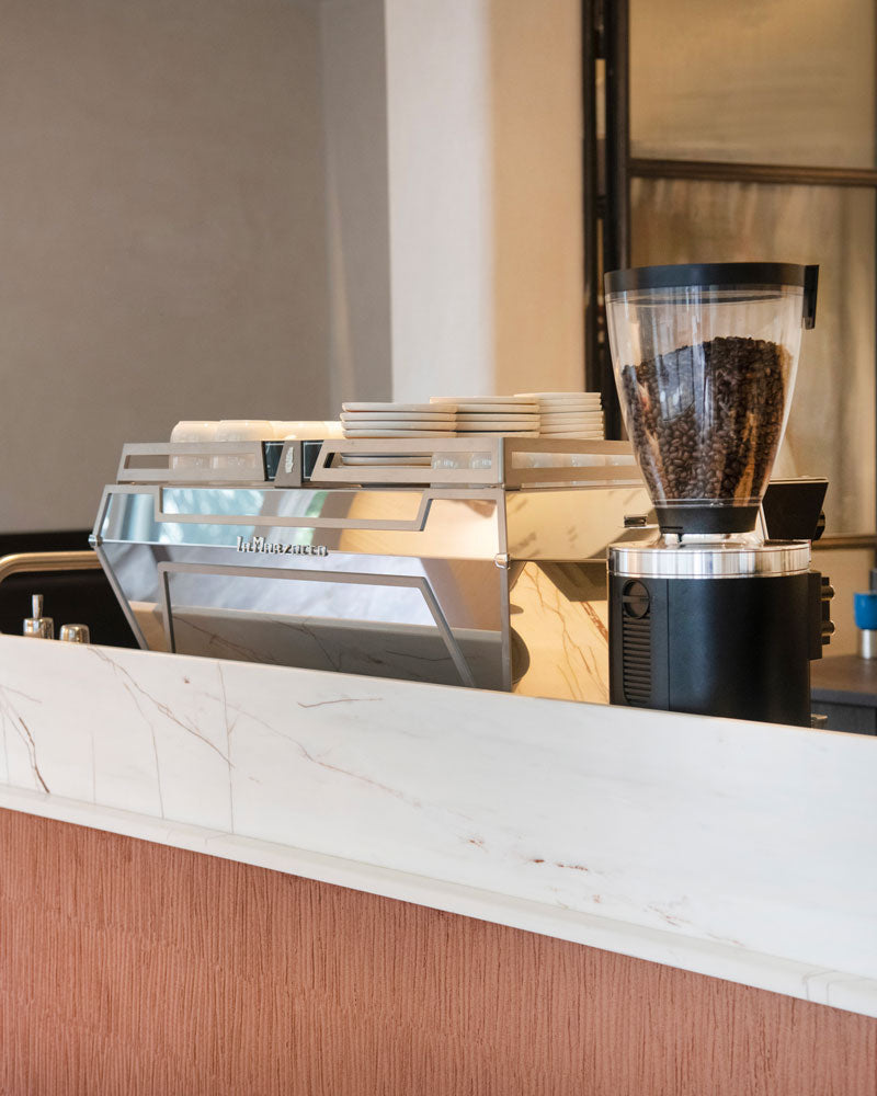 coffee shop de café de spécialité Araku en inde et à Paris