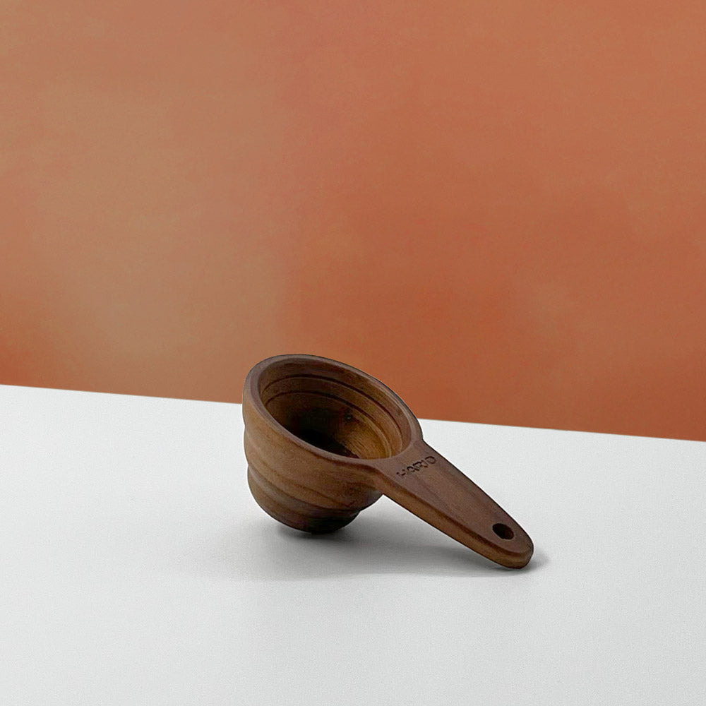 Cuillère doseuse café Hario (12G) : cuillère en bois