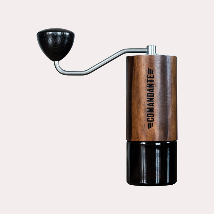 Moulin à café manuel pour café de spécialité : Comandante C40 liquid amber