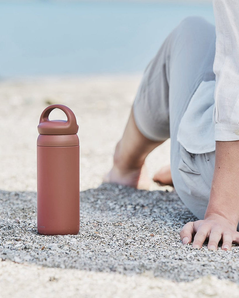 thermos kinto Rose 500ml - jusqu'a 6h de conservation au chaud et au froid