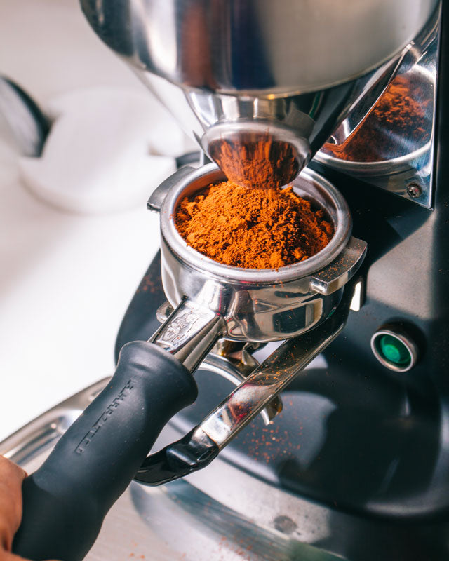 Blog : comment tasser (tamping) son espresso ? 