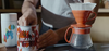 tuto pour réaliser une préparation en V60 avec le café de spécialité Aaaku Coffee